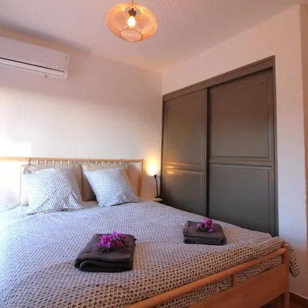 Villa La Californie-piscine Chauffee-clim Wifi - 12couchages By Hc