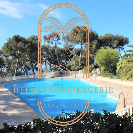 La Californie-piscine Chauffee-clim Wifi - 12couchages By Hc Carqueiranne