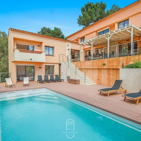 Villa La Californie-piscine Chauffée-clim Wifi - 12couchages By Hc *