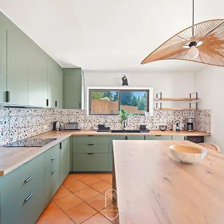 Villa La Californie-piscine Chauffee-clim Wifi - 12couchages By Hc Carqueiranne